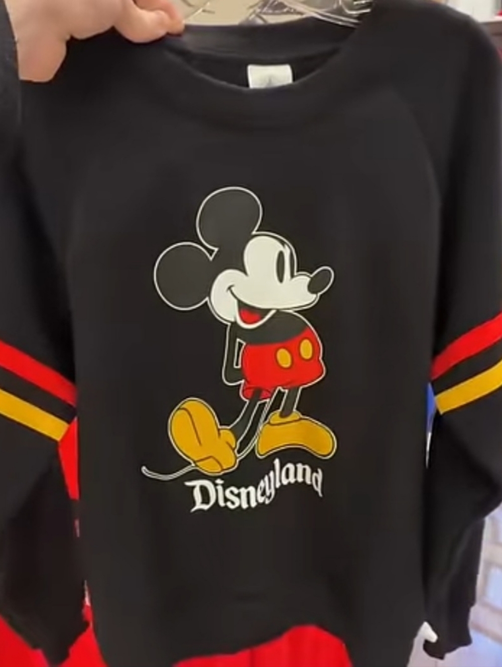 DisneyParks Disneyland Mickey Mouse Standing Pullover Sweatshirt Adults XXL NWT